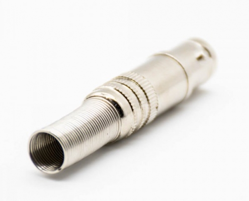 BNC接线母头直式接线RG59焊杯卡口连接阿联酋vs丹麦亚盘