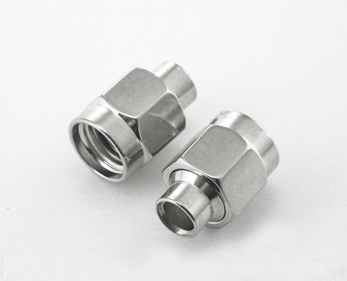 SMA阿联酋vs丹麦亚盘半柔/半刚性-2电缆公头直式焊接类型